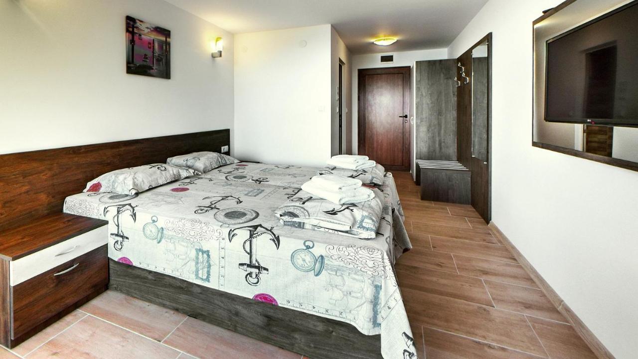 Complex Fichoza Hotell Varna Exteriör bild